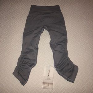 Lulu Lemon Awakening Crop Legging